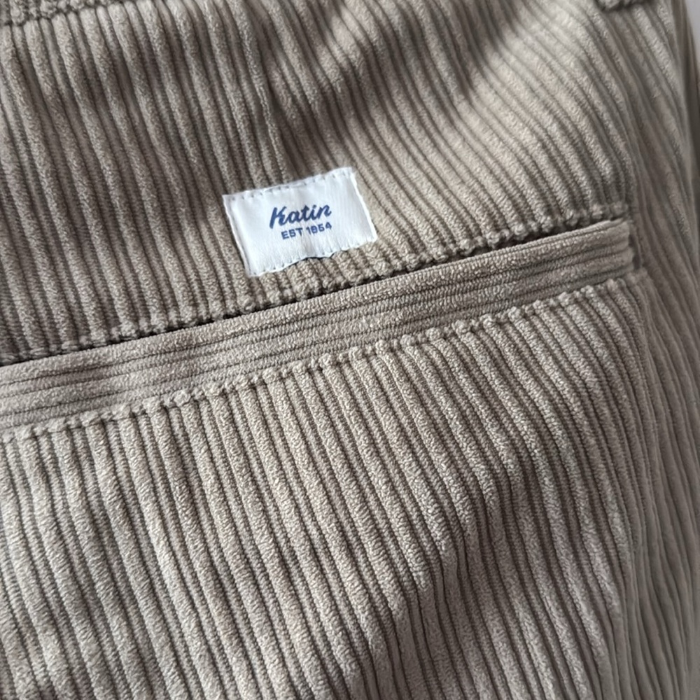 Men’s heavy cord short - Picture 4 of 5